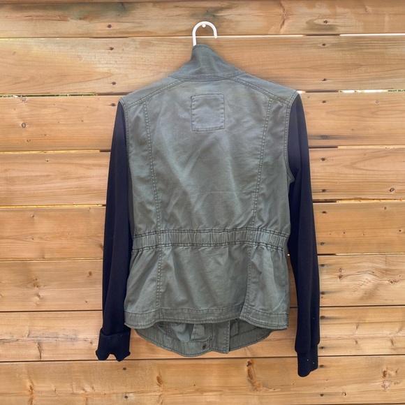 FALL JACKET - Picture 2 of 2